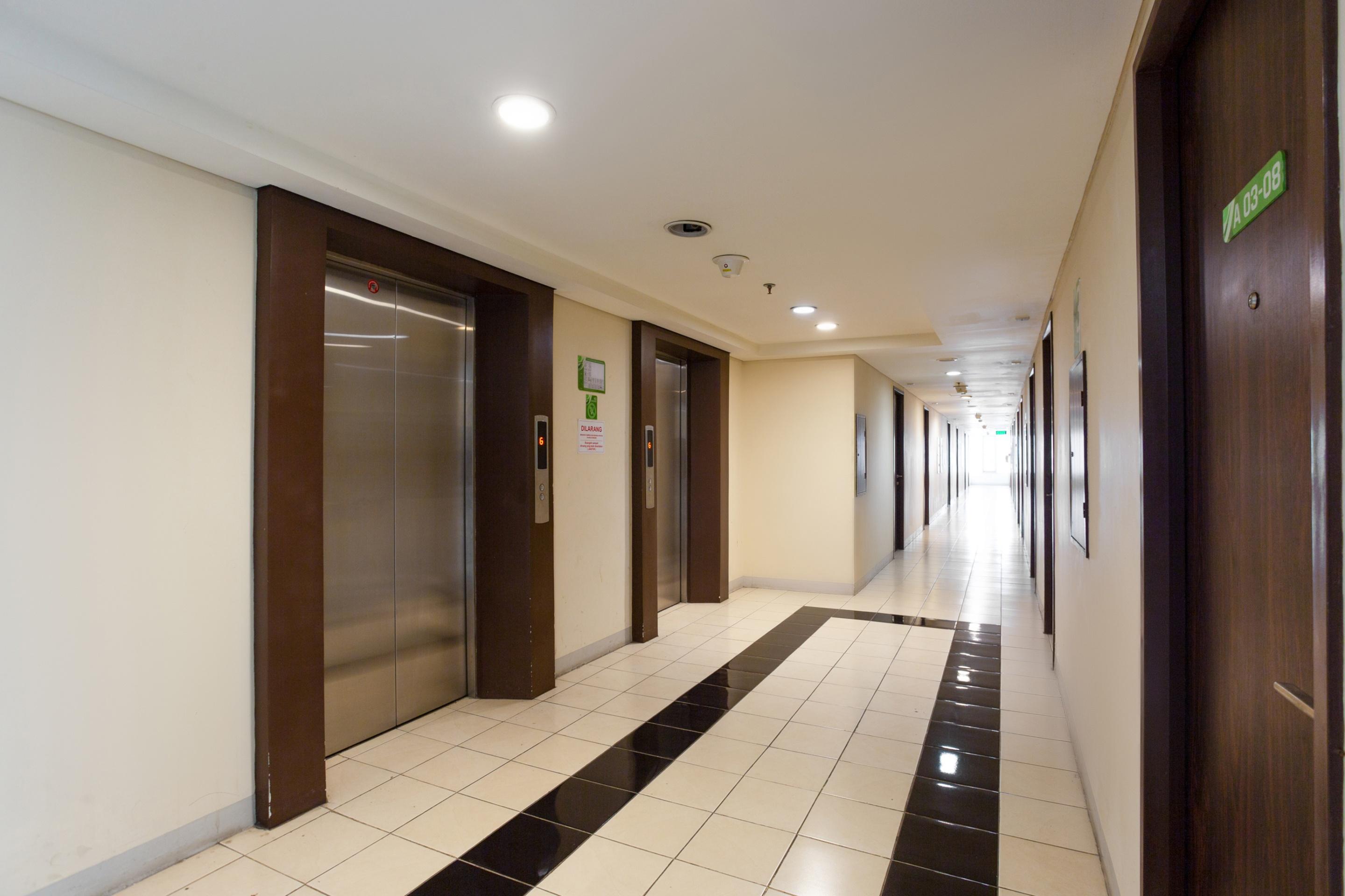Oyo 2582 Apartemen Serpong Green View Tangerang Luaran gambar